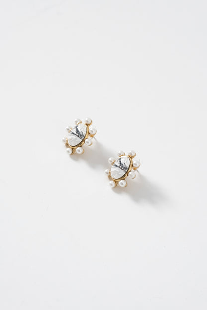 CRYSTAL STUD EARRING