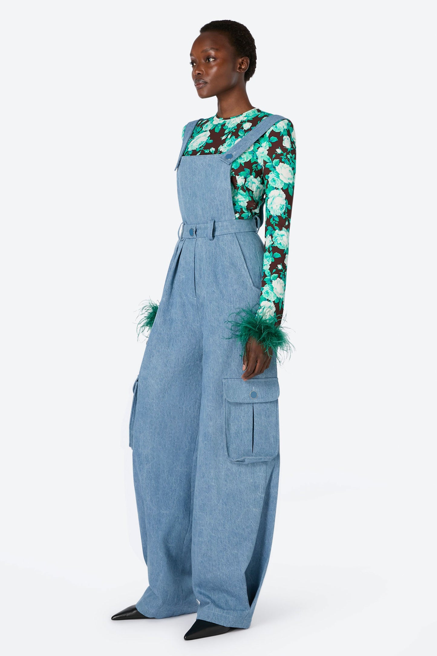 OVERSIZED HIGH WAISTED CARGO OVERALLS - DENIM