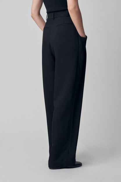 DRAPED POCKET TROUSER