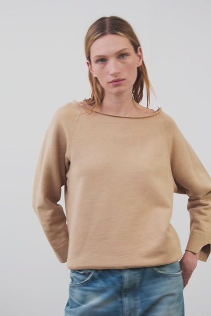 LUKA SCOOP NECK SWEATSHIRT