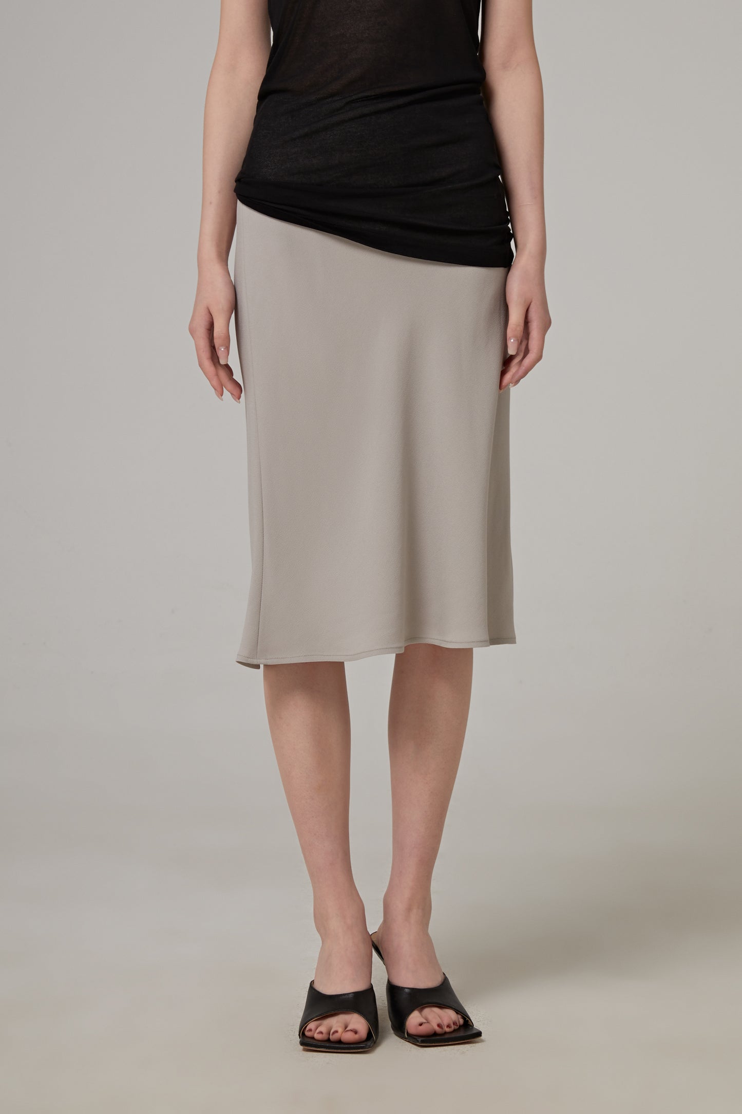 MIDI SKIRT