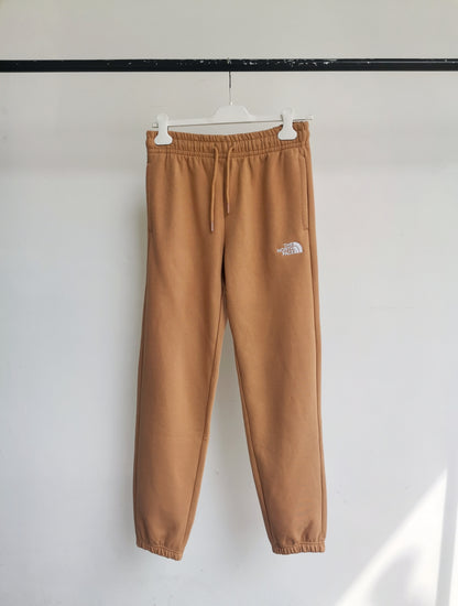 WOMEN’S ESSENTIAL JOGGER