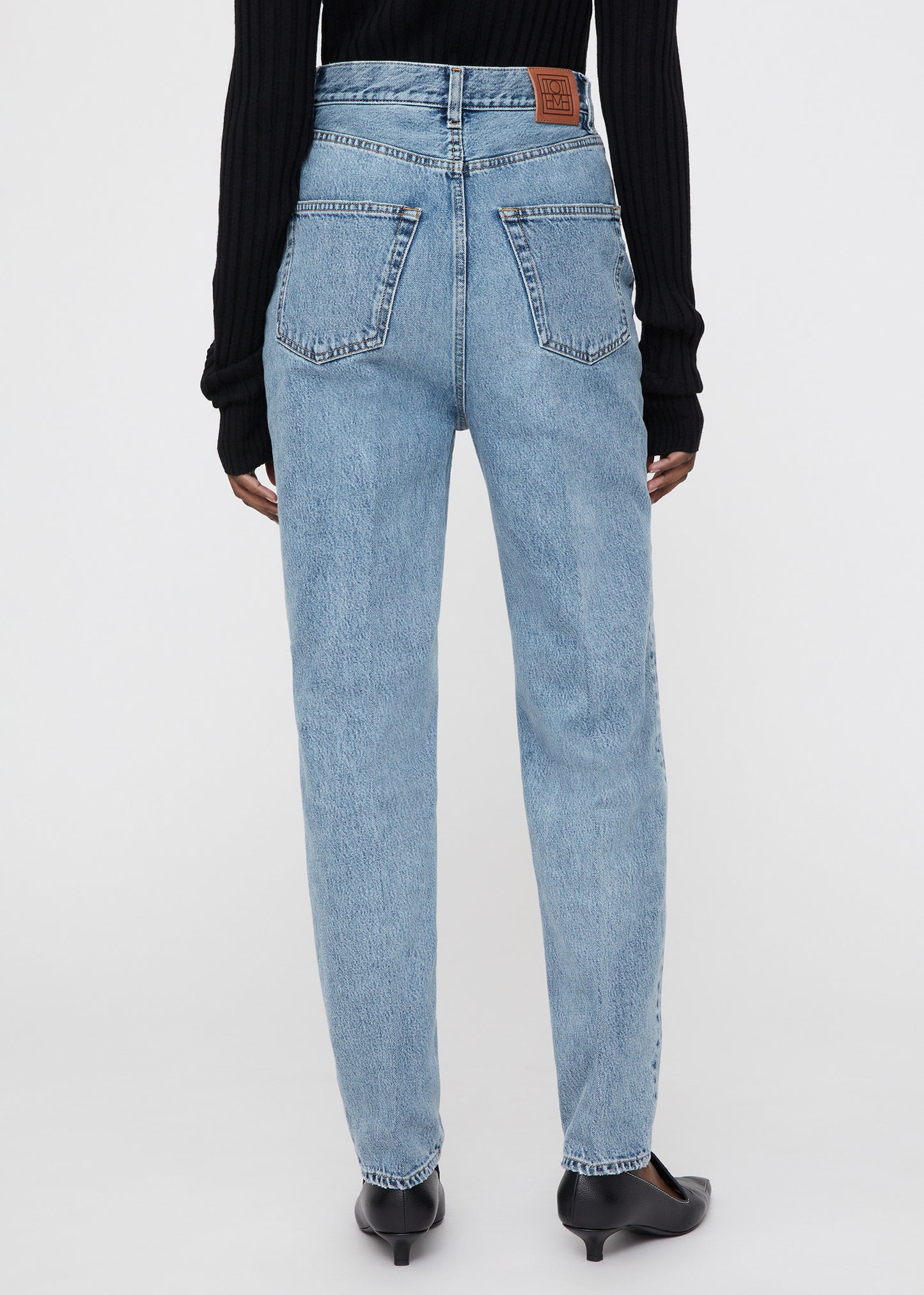 Tapered leg denim