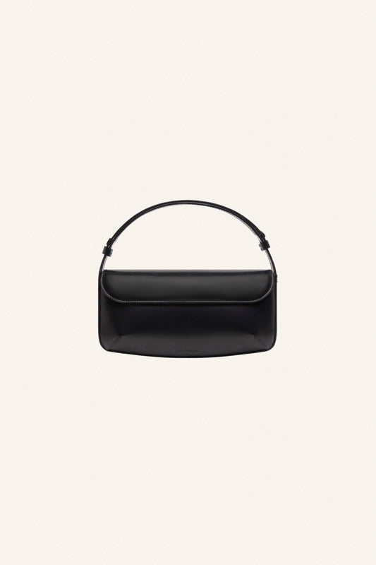 SLEEK LEATHER BAG