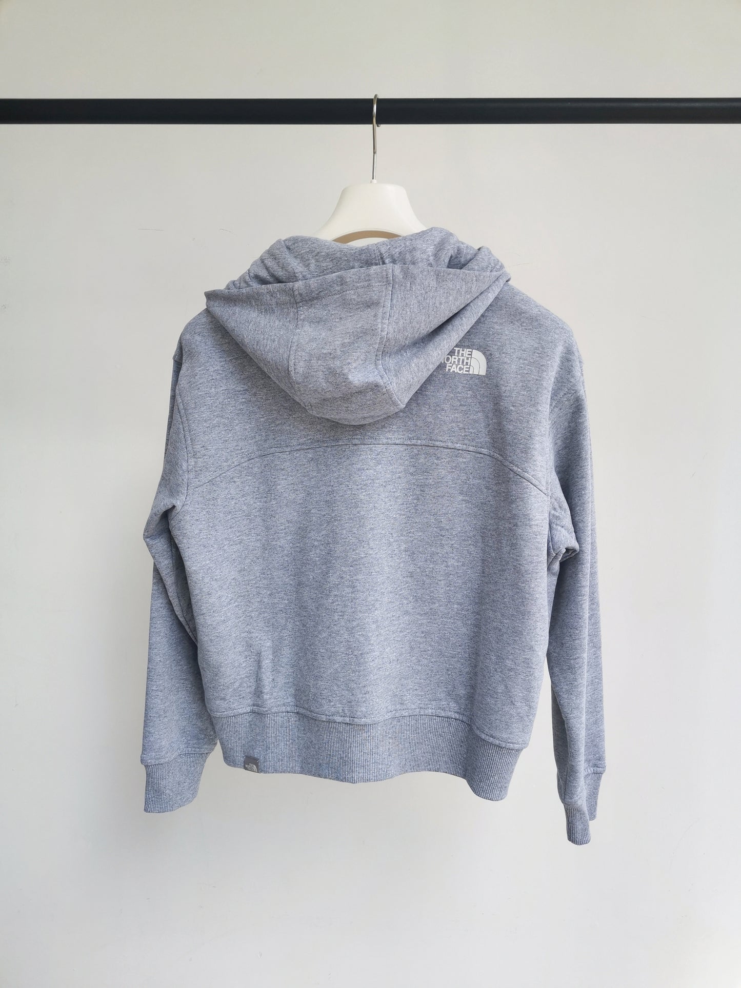 WOMEN'S ESSENTIAL FZ HOODIE