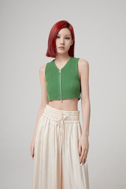 KNITTED ZIP-UP CROP TOP